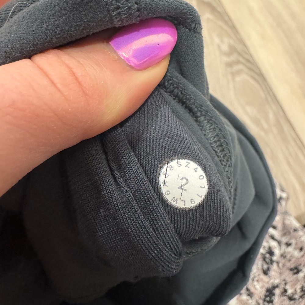 Lululemon Align Crop *21" Black Granite - Picture 4 of 5